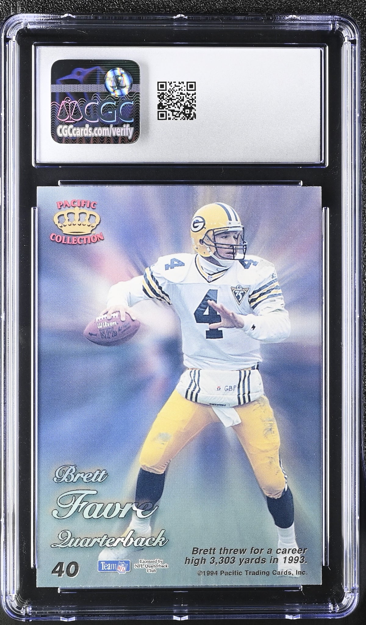 1994 Pacific Prisms Brett Favre #40 CGC 9.5 Green Bay Packers