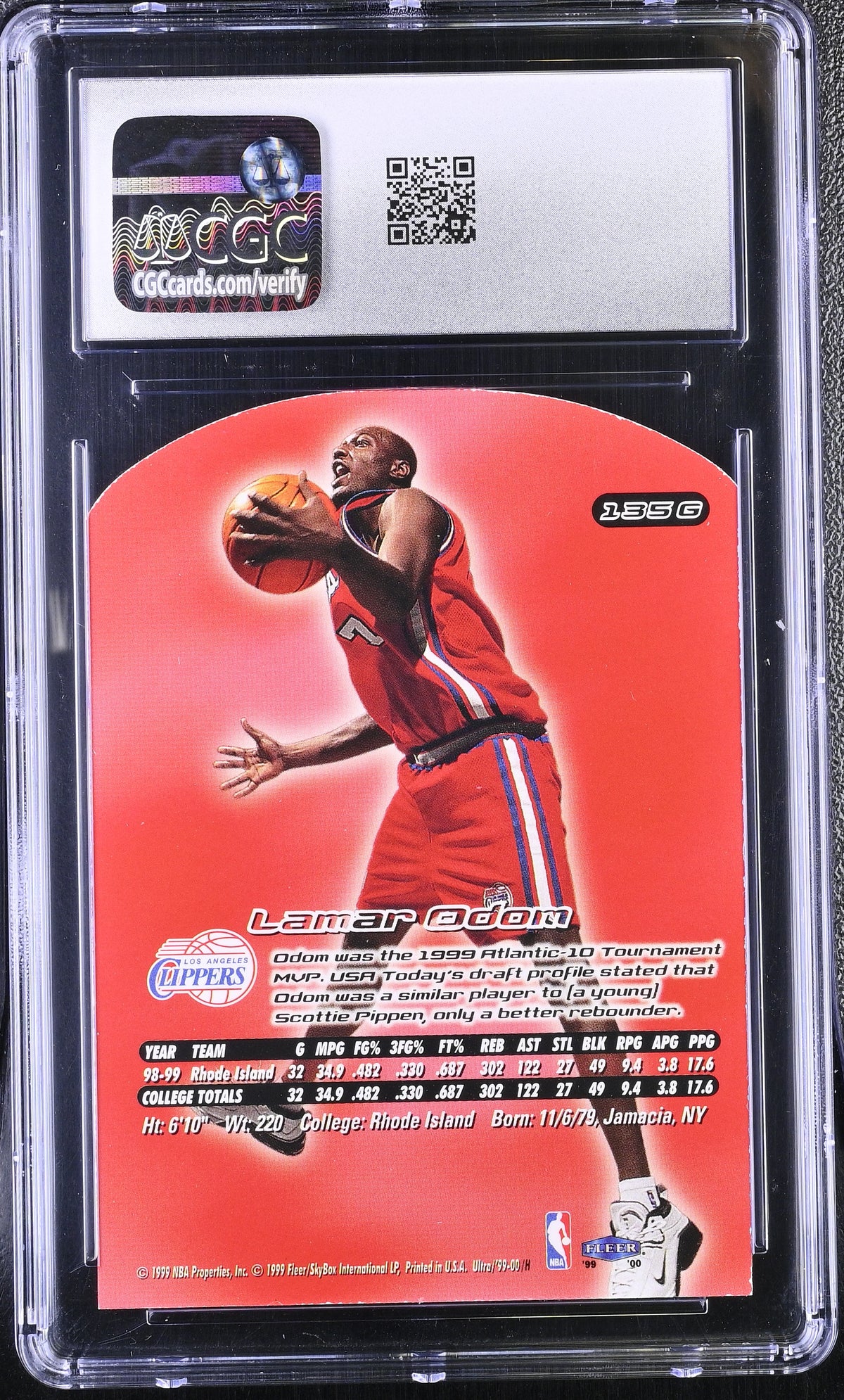 1999-00 Fleer Ultra Lamar Odom Gold Medallion #135G CGC 8