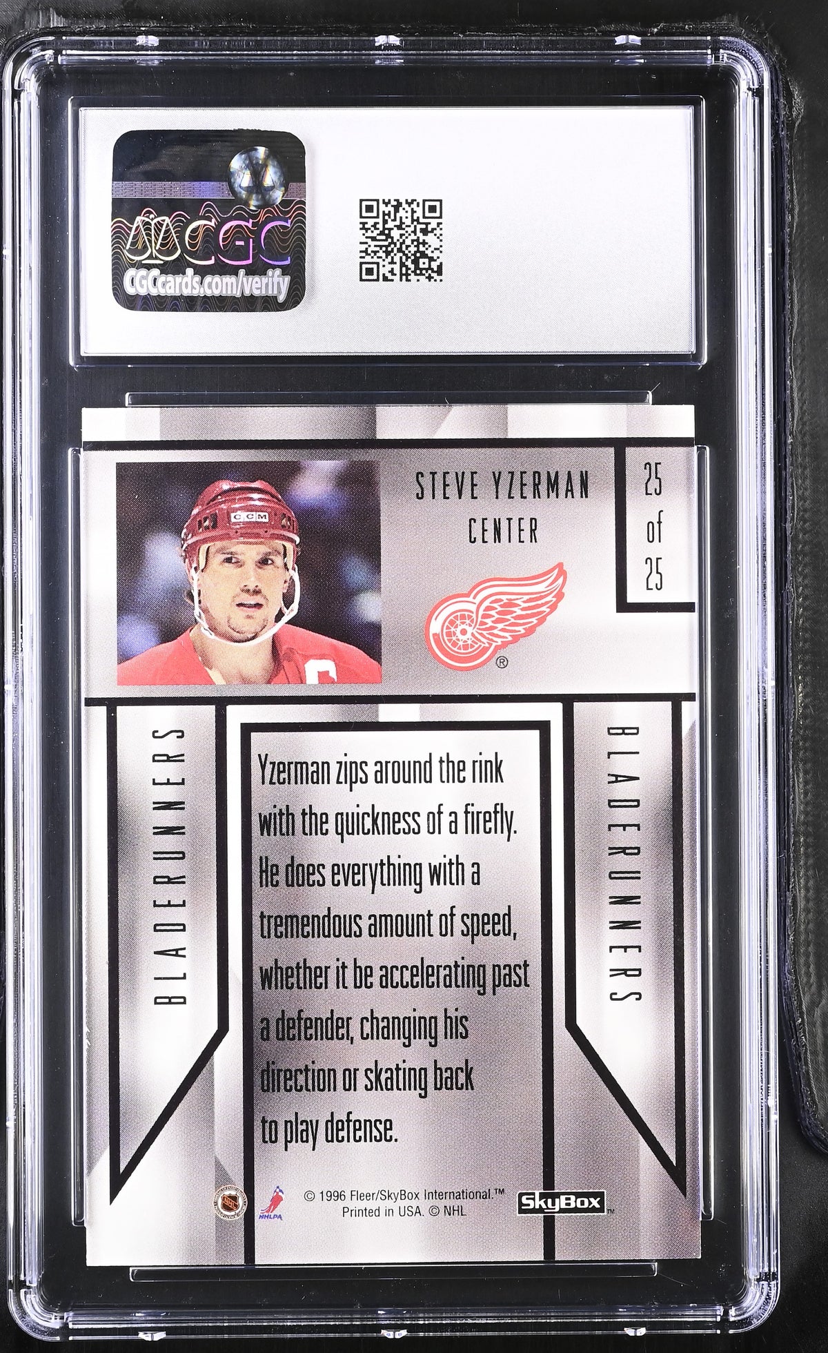 1996-97 Skybox Impact Steve Yzerman BladeRunners #25 CGC 9 Detroit Red Wings