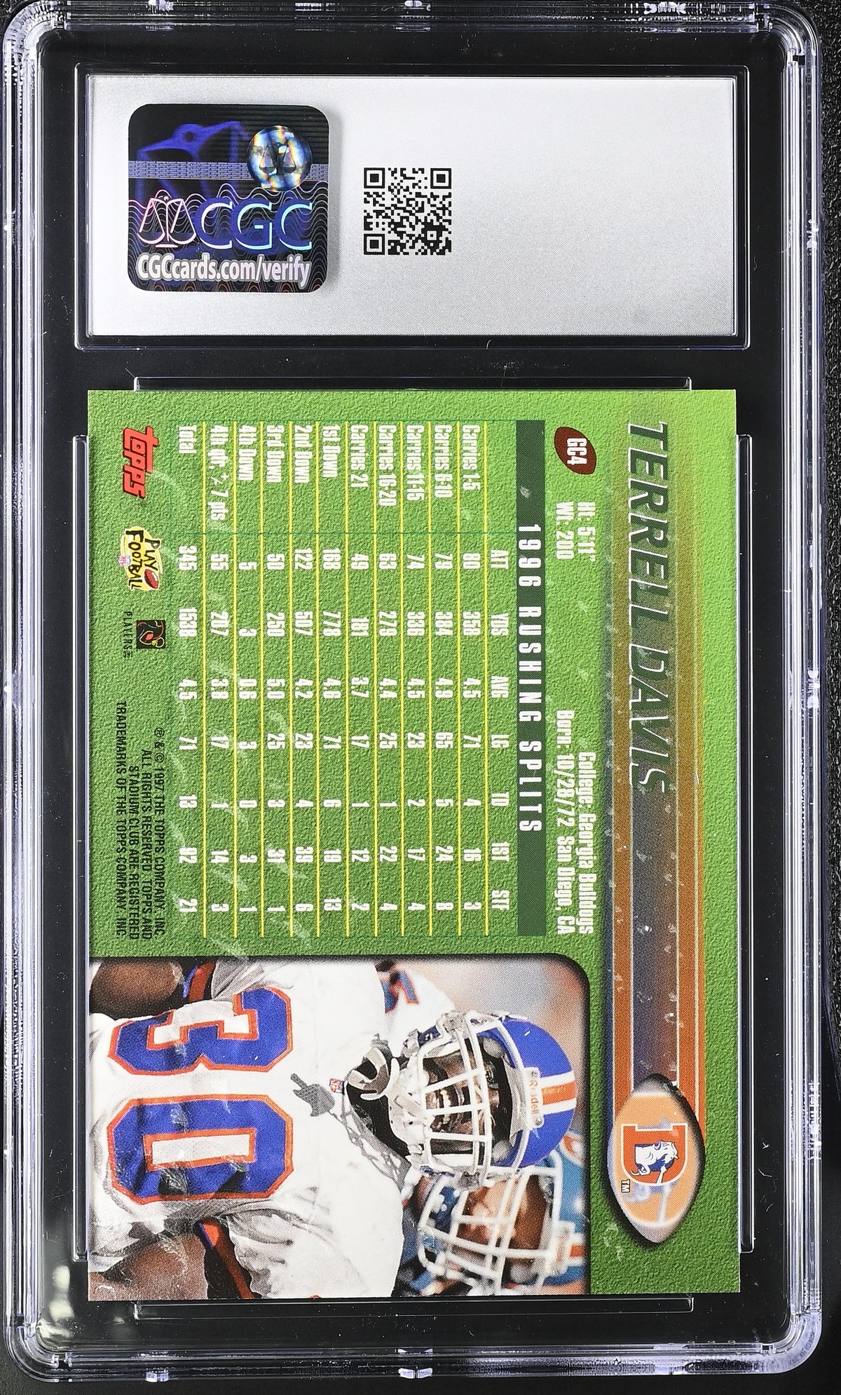 1997 Stadium Club Terrell Davis Ground Control #GC4 CGC 9