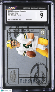 2004 Donruss Classics Brett Favre 910/1000 Membership #M-3 CGC 9 Packers