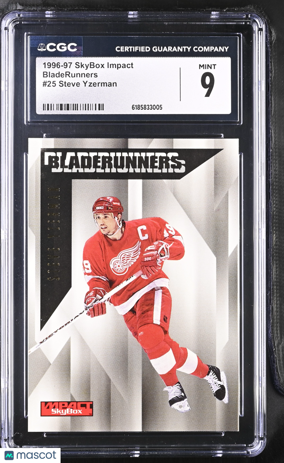 1996-97 Skybox Impact Steve Yzerman BladeRunners #25 CGC 9 Detroit Red Wings