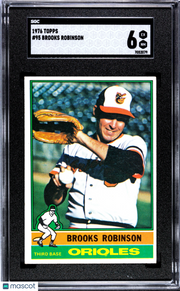 1976 Topps Brooks Robinson #95 SGC 6 Baltimore Orioles