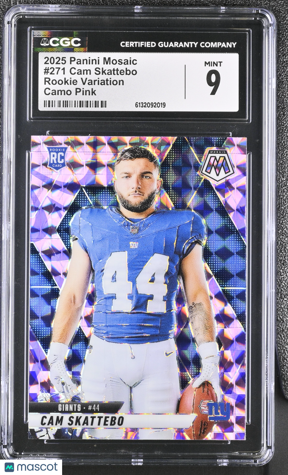 2025 Panini Mosaic Cam Skattebo Rookie Variation Camo Pink #271 CGC 9 Giants