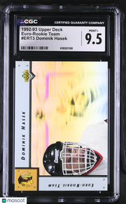 1992-93 Upper Deck Dominik Hasek Euro-Rookie Team #ERT3 CGC 9.5 Blackhawks