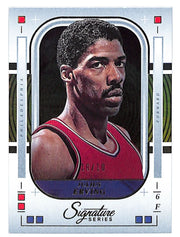 2025-26 Julius Erving Panini Signature Series Gold #10/10 #86